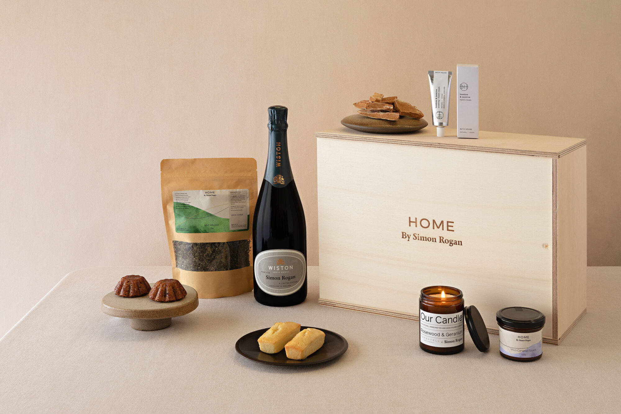 Nkc SRHOME Hamper Wiston Hamper2026 Landscape copy
